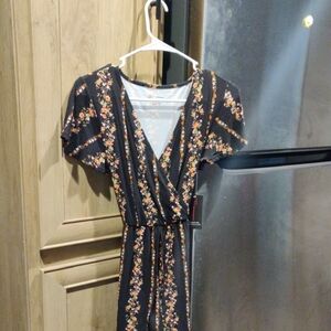 Floral Wrap Dress with Short Sleeves